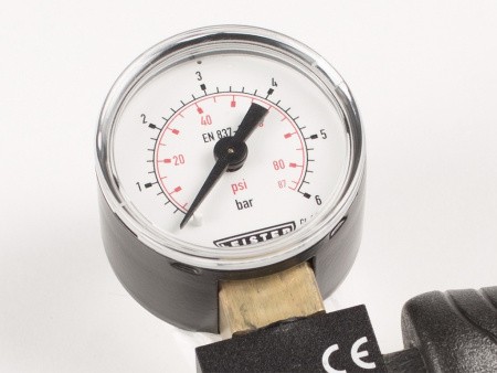 Приспособление для проверки герметичности двойного сварочного шва Приспособление для проверки герметичности двойного сварочного шва