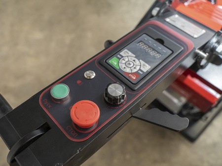 Полировальная машина Rodiama RDM-B700, пульт управления